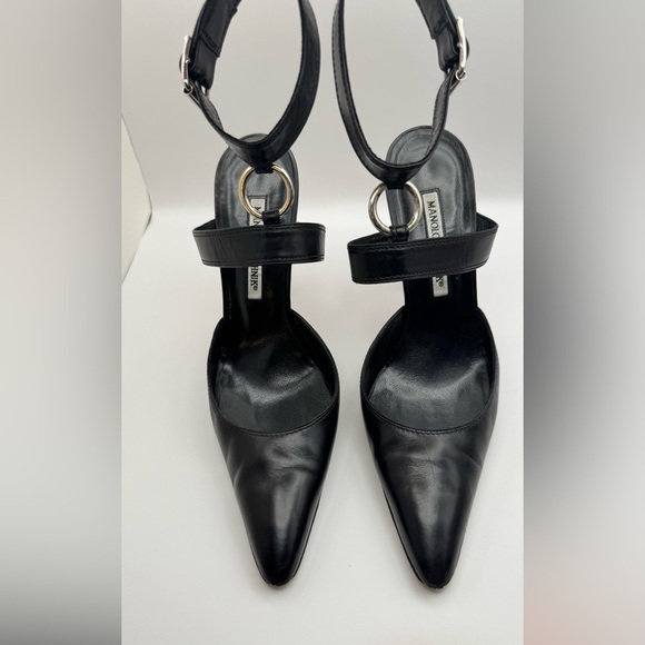 Manolo Blahnik Black Ankle Strap Leather - size 39 - Picture 11 of 12